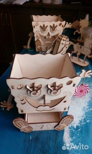 Именные линейки, пеналы, органайзеры и т.д