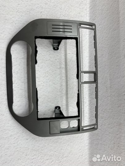 Рамка магнитолы для ford kuga 1