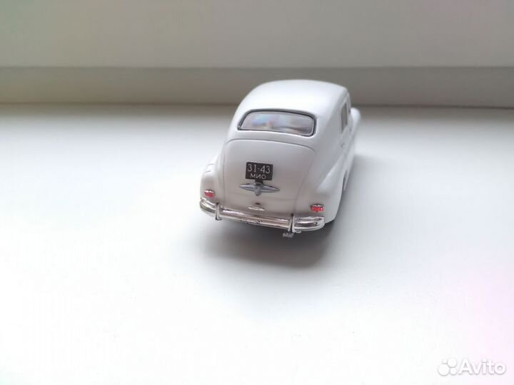 Модель автомобиля газ-М20 