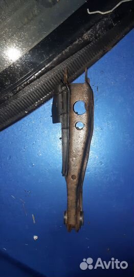 Infiniti FX35 S50 рычаг задний левый