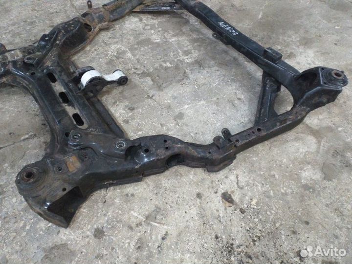 Балка подвески передняя Mazda Atenza GG3S L3 2002