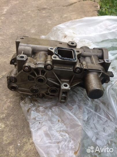 Масляный насос Audi Q7 4.2