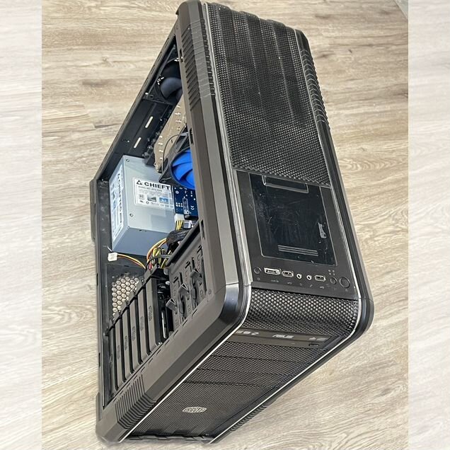 Продаю системный блок i7