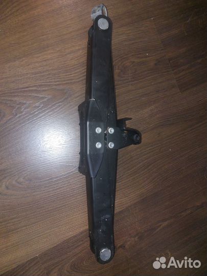 Домкрат volvo