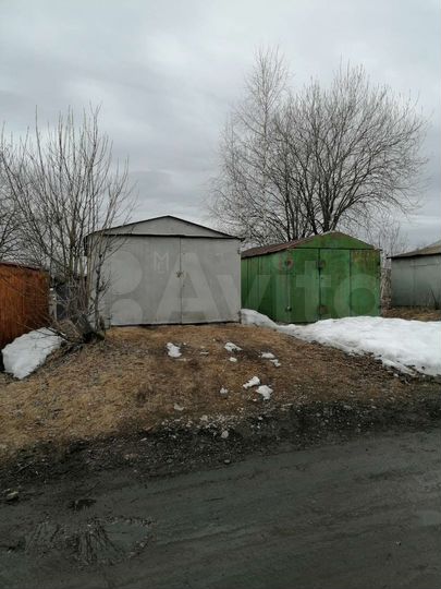 Гараж, > 30 м²