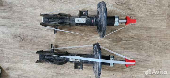 Амортизатор передний LADA Vesta Cross