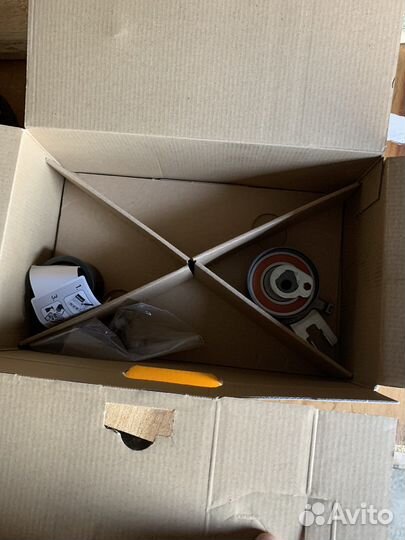 Комплект грм volvo 2,4 л