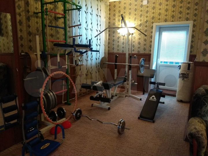 Коттедж 400 м² на участке 24 сот.