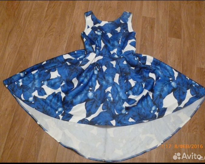 Платье женское 44 размер