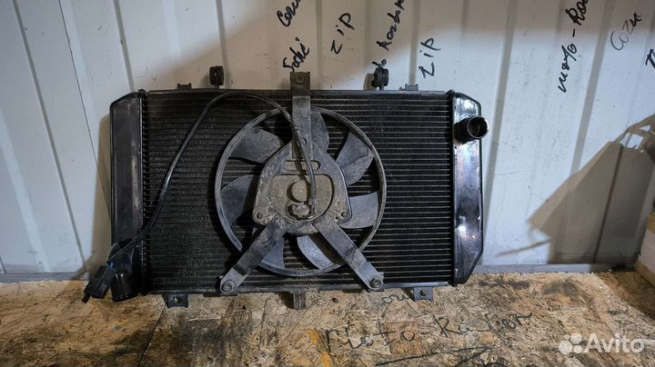 Kawasaki zr1000 2007-09 z750 радиатор в сборе