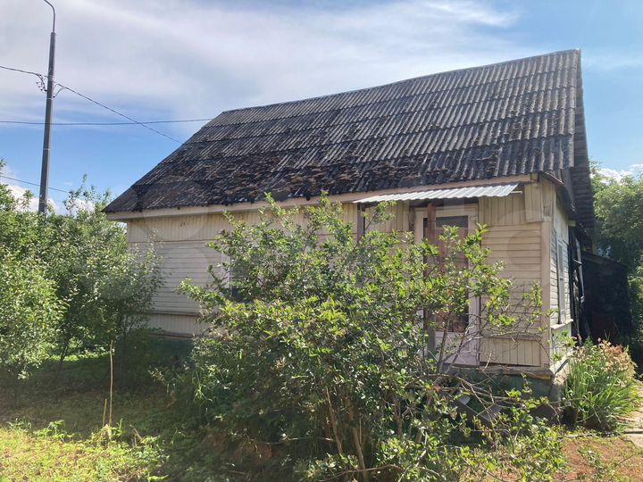 Дом 55,7 м² на участке 8,3 сот.