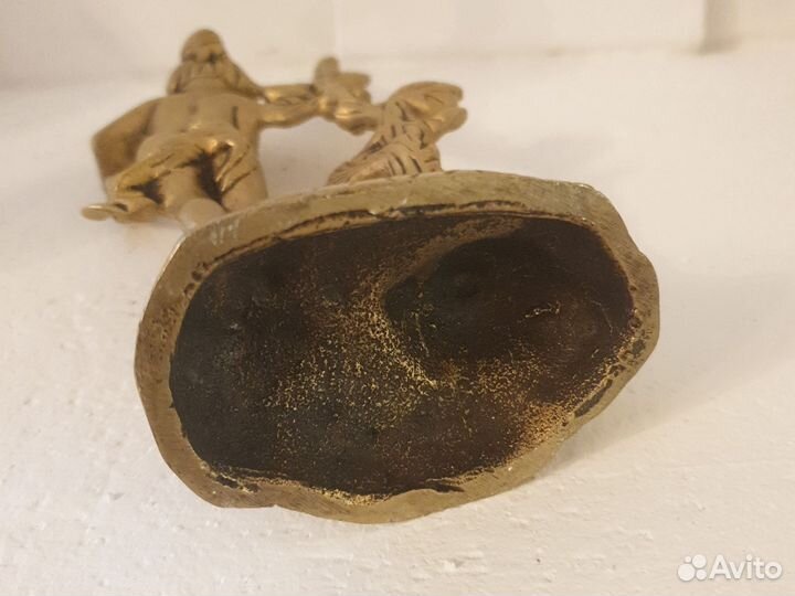 Статуэтка девушка