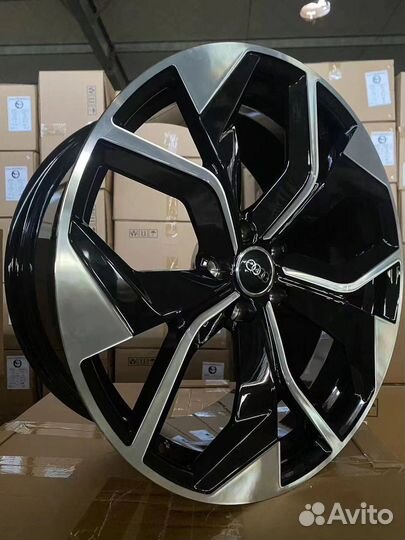 Кованые диски r20 на Audi Q7/Q41