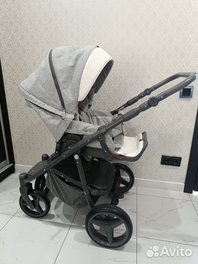 Коляска 2 в 1 adamex