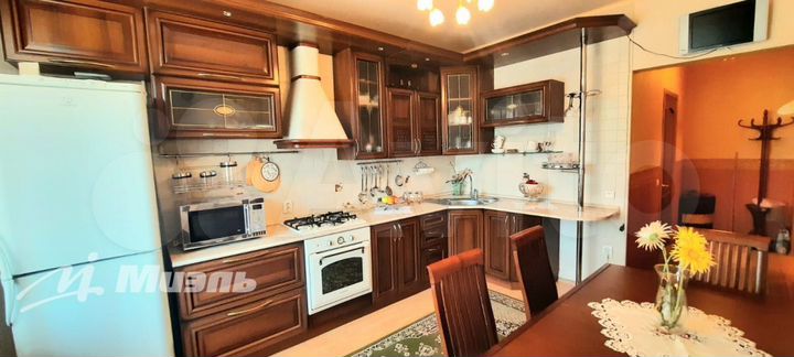 2-к. квартира, 77,4 м², 2/7 эт.