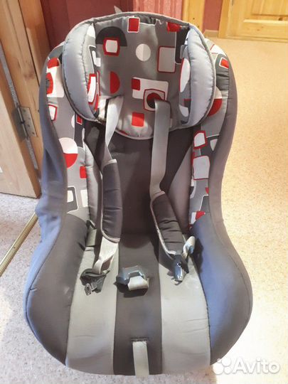 Автомобильное кресло