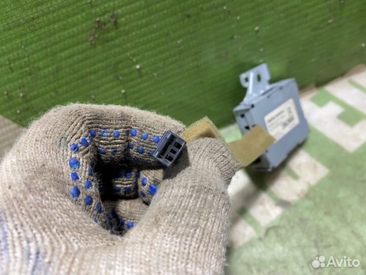 Антенна Nissan Skyline PV36 VQ35HR 2008