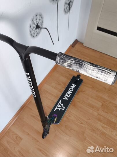 Трюковой самокат street