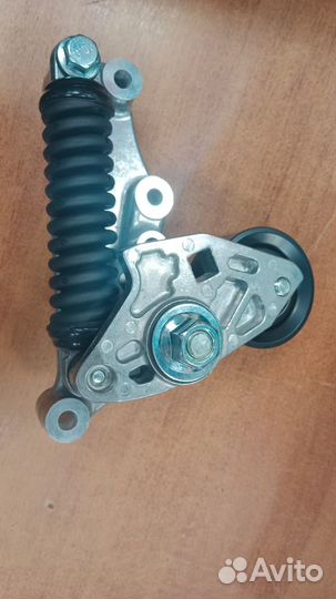 Натяжитель ремня MB Actros MP4