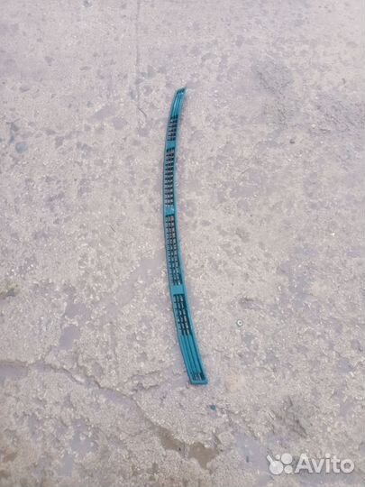 Решетка отсека стеклоочистителей Suzuki Wagon R