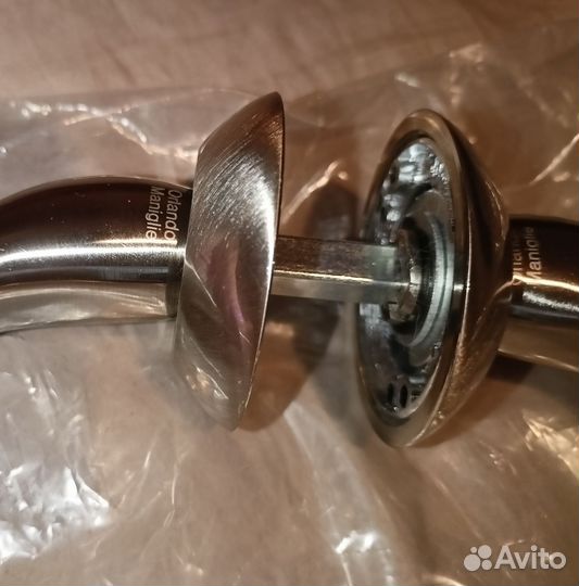 Дверная ручка