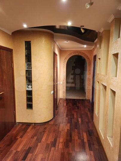 3-к. квартира, 130 м², 4/5 эт.