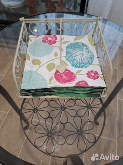 Салфетница металлическая