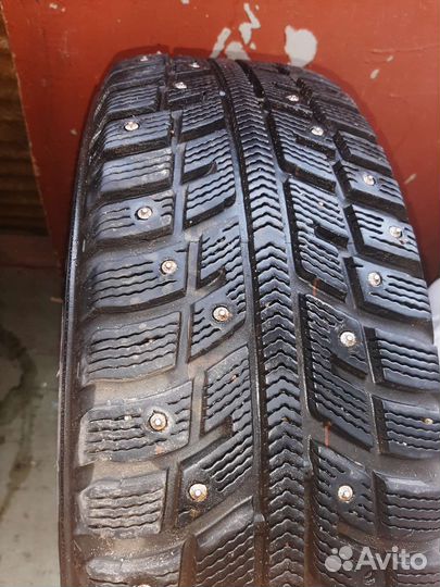 Kumho I'Zen KW22 185/65 R15 88T