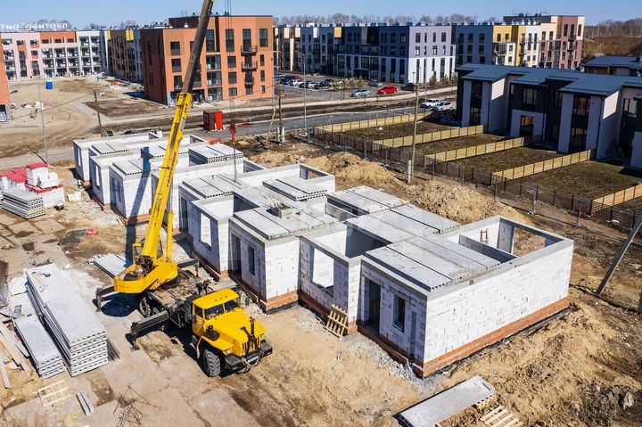 4-к. квартира, 112 м², 1/2 эт.