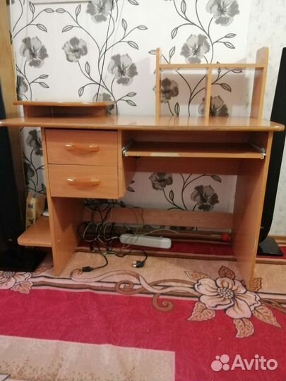 Компьютерный стол бу