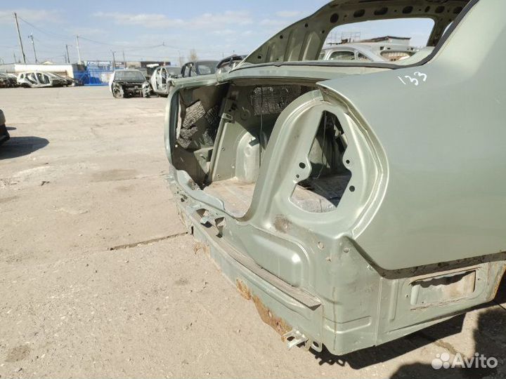 Задняя панель кузова Renault Symbol седан 1.4