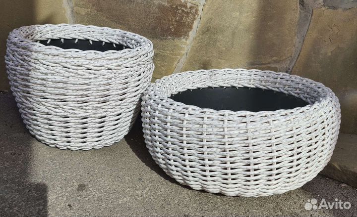 Кашпо уличные