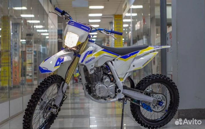 Мотоцикл Avantis A2 Lux (172FMM-3A, возд.охл.)