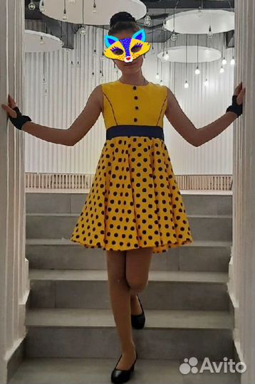 Нарядное платье