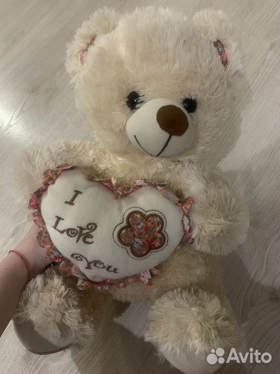 Плюшевый медведь