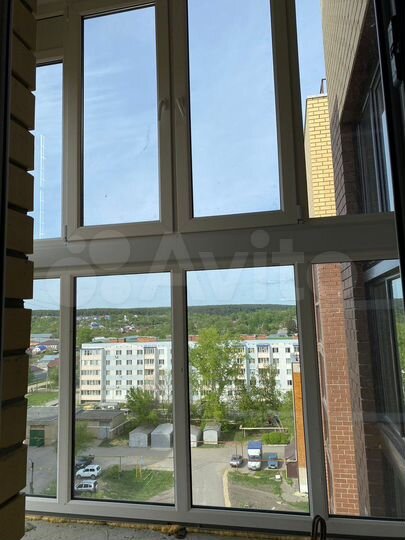 2-к. квартира, 80,7 м², 8/8 эт.