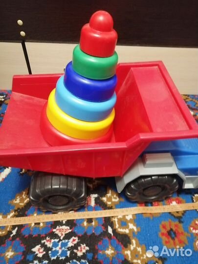 Игрушка грузовик