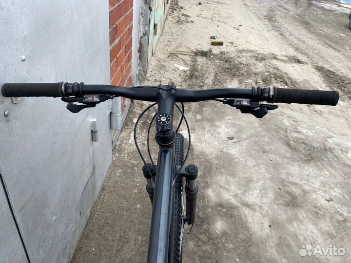 Горный велосипед Forward Sporting 29 2.0 D (2023)