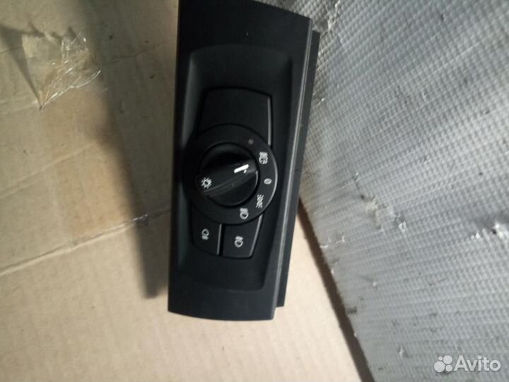 Блок управления светом BMW 3-серия E90/E91 2005