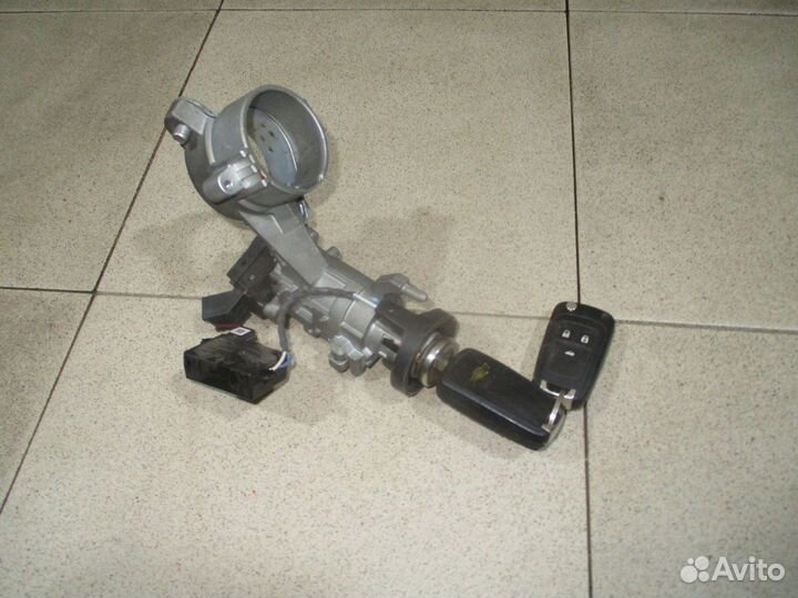 Замок зажигания Chevrolet Cruze (J300)
