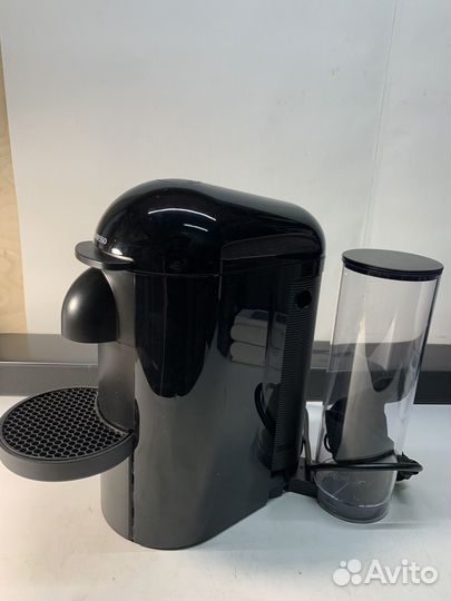 Кофемашина капсульная Nespresso Vertuo Plus GCB2