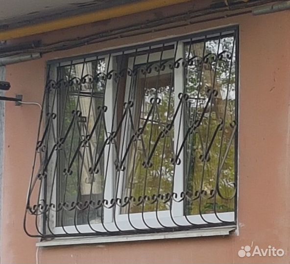Решетки на окна, лоджии N 976