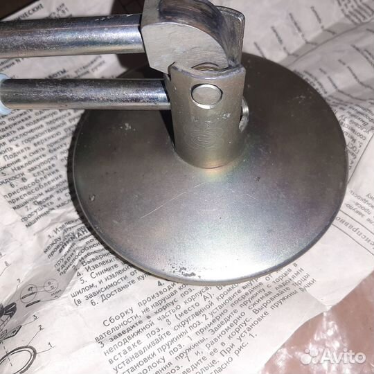 Закаточная машинка для консервирования.новая