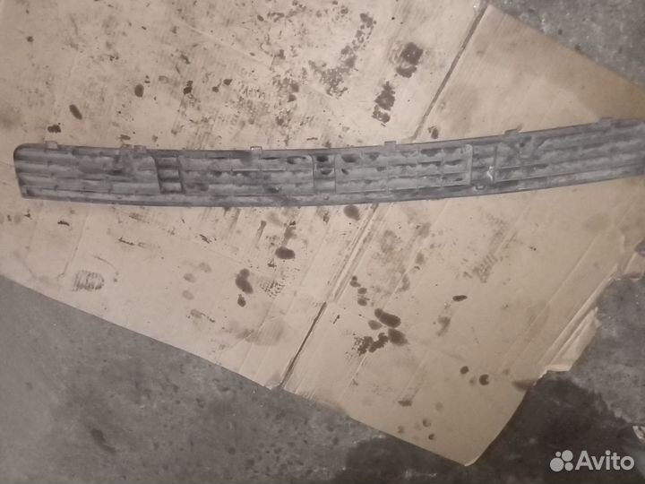 Решетка капота т4