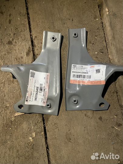 Крыло переднее левое и правое Москвич 3