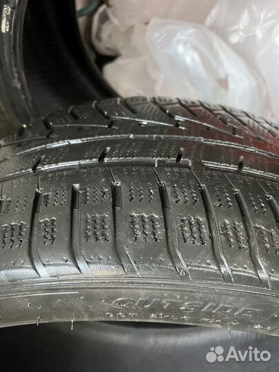 Hankook Winter I'Cept Evo2 W320 245/40 R19