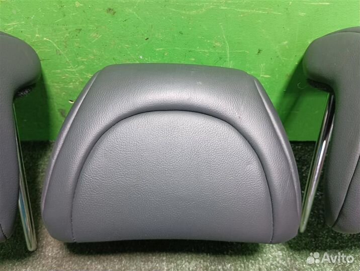 Подголовники задние Citroen C5 2009