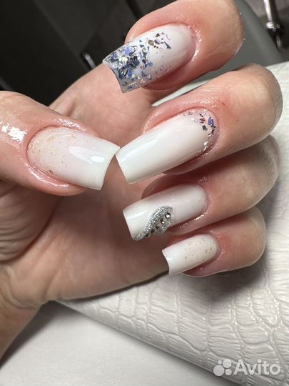 Мастер маникюра и педикюра