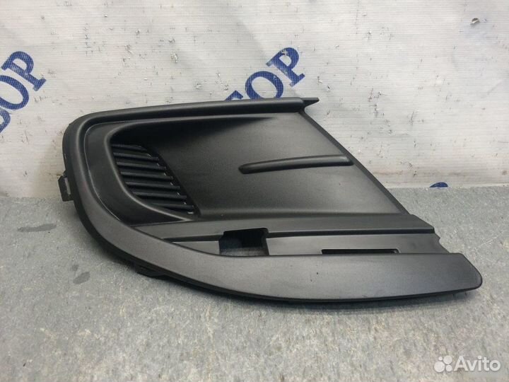 Заглушка противотуманной фары левая LADA Granta FL