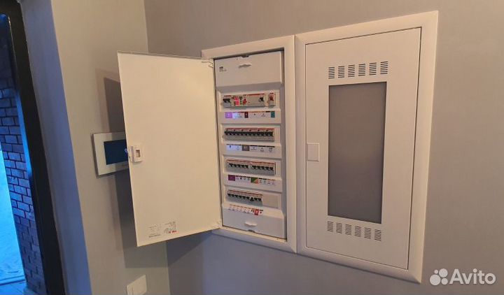 Электрик Кировский, Красносельский, Ветеранов